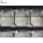 Outdoor All in One Solar Powered Road Lamp 200w Solar Led Street Light Ip66 Waterproof 5 Years Warranty